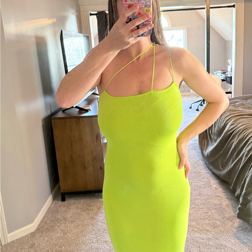 Superdown Jacquelyn Midi Dress - NWT - Picture 4 of 6